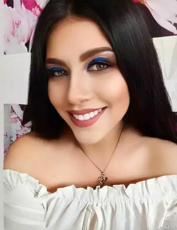 Marisella Profile image 2