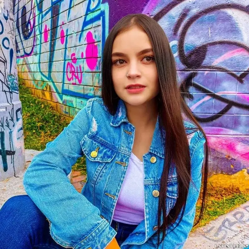 Mariana Profile image 1