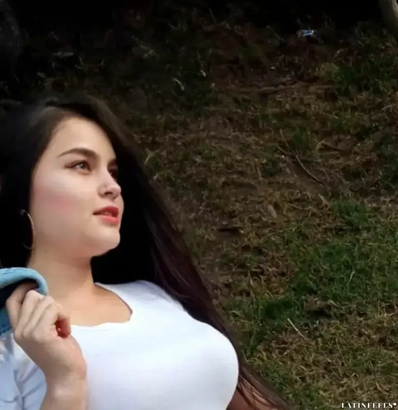 Mariana Profile image 4