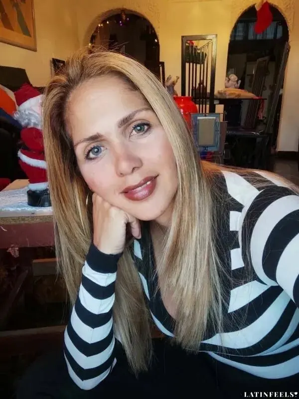 CAMILA Profile image 1