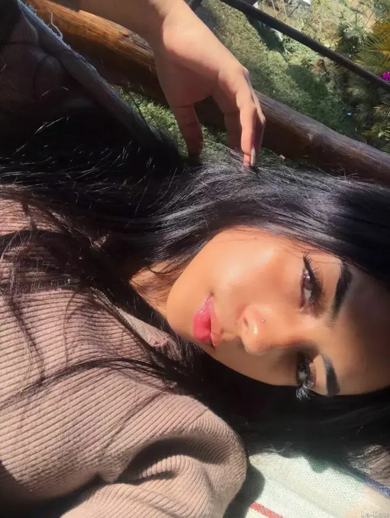 Yohana Profile image 1