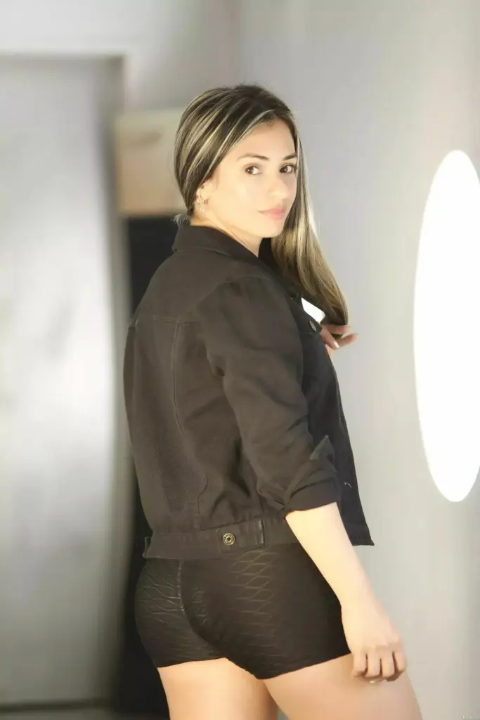 Yesica Profile image 3