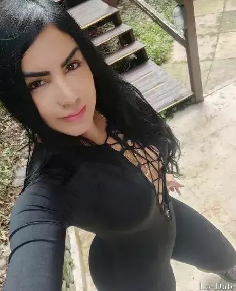 Frankelis Elena Profile image 3