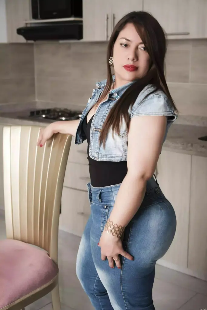 Cristina Profile image 3