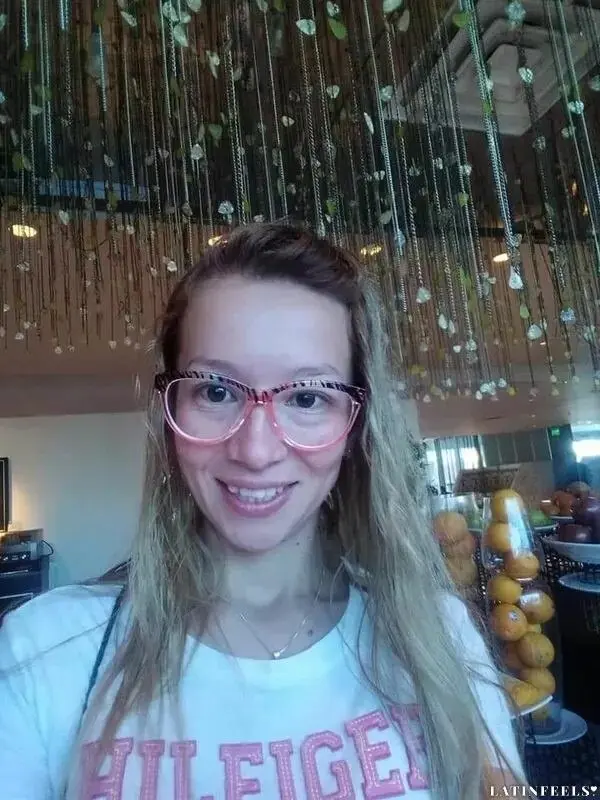 Stephania Profile image 2