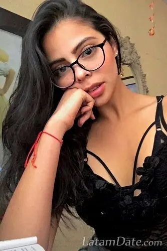 Isabel Profile image 1