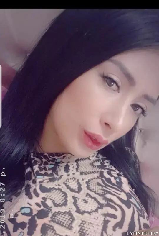 Laura Profile image 3